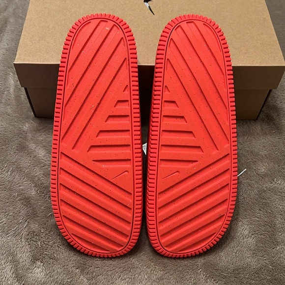 New mens NIKE Size 11 Calm Slide SE ( NO BOX ) - Picture 3 of 7